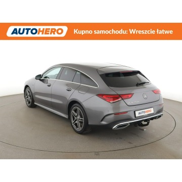 Mercedes - Benz CLA-klasa  Kombi 2021,  1.3 hybryda, automat - Na sprzedaż za 91 900 zł - Warszawa - zdjęcie 4