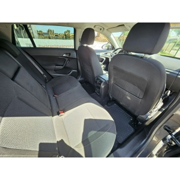 Opel Insignia  Kombi 2016,  1.4 benzyna+LPG - Na sprzedaż za 25 000 zł - Warszawa - zdjęcie 7