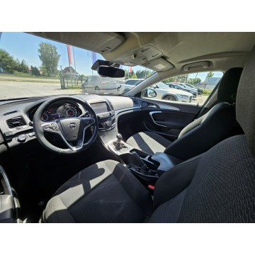 Opel Insignia  Kombi 2016,  1.4 benzyna+LPG - Na sprzedaż za 25 000 zł - Warszawa - zdjęcie 12