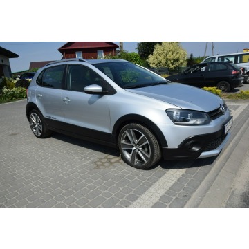 Volkswagen Polo  Hatchback 2011,  1.4 benzyna, automat - Na sprzedaż za 29 900 zł - Majdan Sieniawski - zdjęcie 8