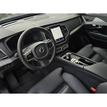 Volvo   SUV 2023,  2.0 hybryda, automat - Na sprzedaż za 239 500 zł - Tychy - zdjęcie 7