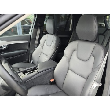 Volvo   SUV 2023,  2.0 hybryda, automat - Na sprzedaż za 239 500 zł - Tychy - zdjęcie 6