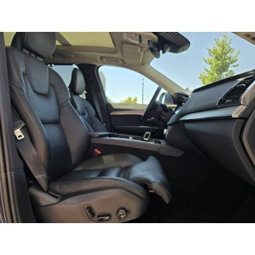 Volvo   SUV 2023,  2.0 diesel, automat - Na sprzedaż za 189 500 zł - Tychy - zdjęcie 8