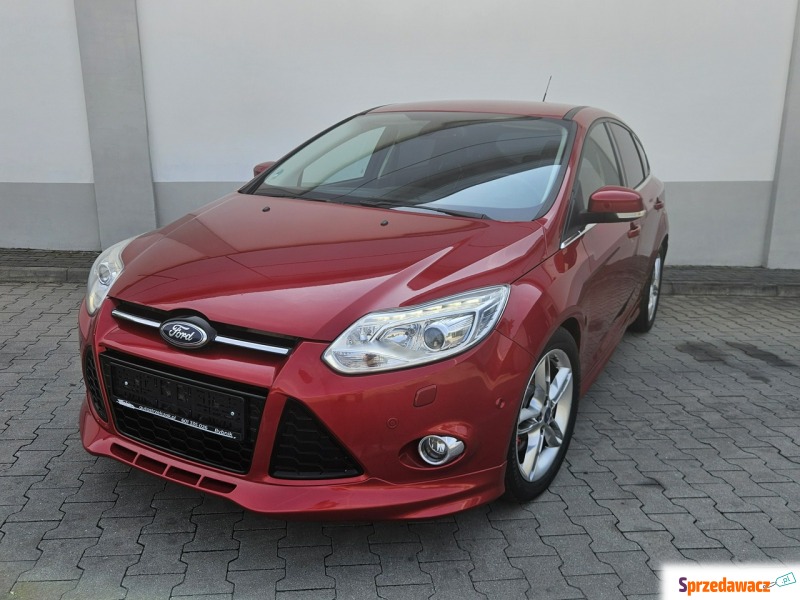 Ford Focus  Hatchback 2013,  1.6 benzyna - Na sprzedaż za 32 456 zł - Rybnik