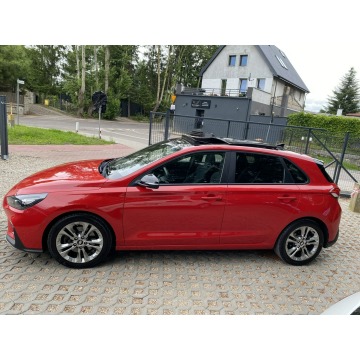 Hyundai i30  Hatchback 2019,  1.6 diesel - Na sprzedaż za 44 900 zł - Słupsk - zdjęcie 2
