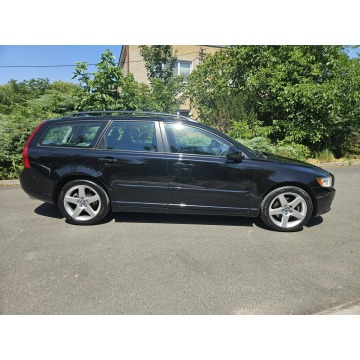 Volvo V50  Kombi 2011,  2.0 diesel - Na sprzedaż za 19 900 zł - Opoczno - zdjęcie 5