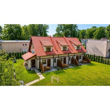 Sprzedam dom Lubniewice - ,  pow.  207 m2,  działka:   861 m2 - zdjęcie 2