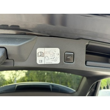 Ford Escape  Minivan/Van 2020,  2.0 benzyna, automat - Na sprzedaż za 74 800 zł - Pęcice - zdjęcie 9