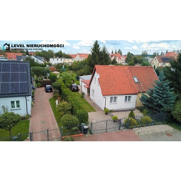 Sprzedam dom Elbląg -  bliźniak jednopiętrowy,  pow.  88 m2,  działka:   863 m2 - zdjęcie 1