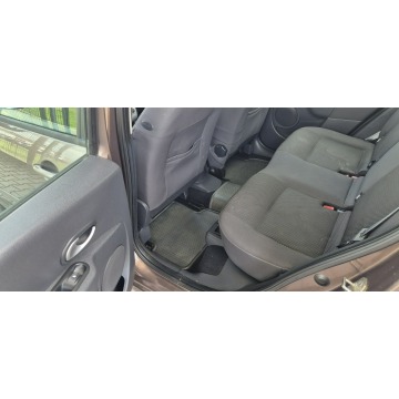 Renault   Hatchback 2011,  1.2 benzyna+LPG - Na sprzedaż za 17 800 zł - Paproć - zdjęcie 9