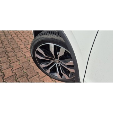 Volkswagen Tiguan Allspace  SUV 2024,  2.0 benzyna, automat - Na sprzedaż za 99 800 zł - Paproć - zdjęcie 5