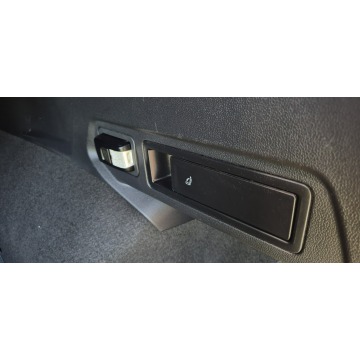 Volkswagen Tiguan Allspace  SUV 2024,  2.0 benzyna, automat - Na sprzedaż za 99 800 zł - Paproć - zdjęcie 11
