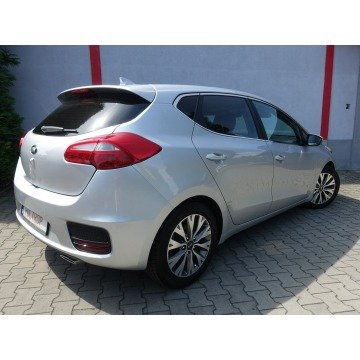 Kia Ceed  Hatchback 2018,  1.6 diesel - Na sprzedaż za 37 900 zł - Częstochowa - zdjęcie 6