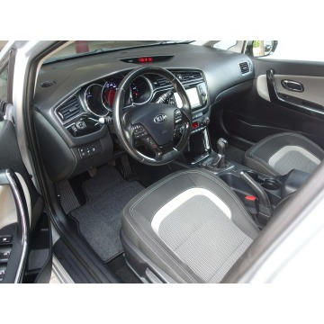 Kia Ceed  Hatchback 2018,  1.6 diesel - Na sprzedaż za 37 900 zł - Częstochowa - zdjęcie 7