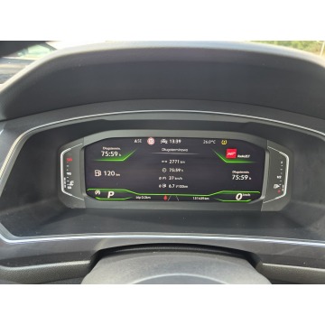 Volkswagen Tiguan Allspace  SUV 2022,  2.0 diesel, automat - Na sprzedaż za 119 900 zł - Gniezno - zdjęcie 4
