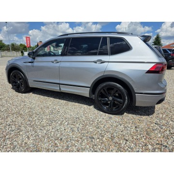 Volkswagen Tiguan Allspace  SUV 2022,  2.0 diesel, automat - Na sprzedaż za 119 900 zł - Gniezno - zdjęcie 8