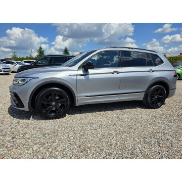 Volkswagen Tiguan Allspace  SUV 2022,  2.0 diesel, automat - Na sprzedaż za 119 900 zł - Gniezno - zdjęcie 10