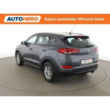 Hyundai Tucson  SUV 2017,  1.6 benzyna - Na sprzedaż za 58 800 zł - Warszawa - zdjęcie 4