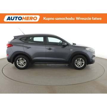 Hyundai Tucson  SUV 2017,  1.6 benzyna - Na sprzedaż za 58 800 zł - Warszawa - zdjęcie 9