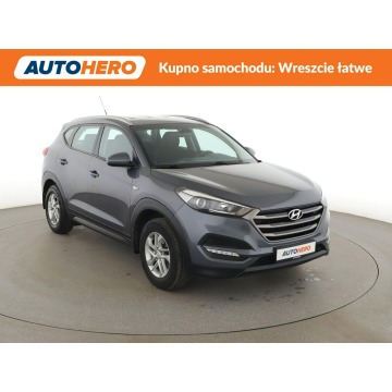 Hyundai Tucson  SUV 2017,  1.6 benzyna - Na sprzedaż za 58 800 zł - Warszawa - zdjęcie 10