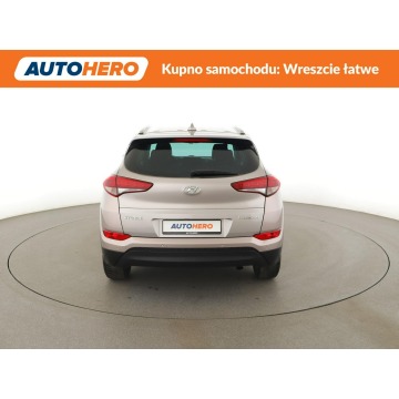Hyundai Tucson  SUV 2016,  1.6 benzyna - Na sprzedaż za 53 500 zł - Warszawa - zdjęcie 6