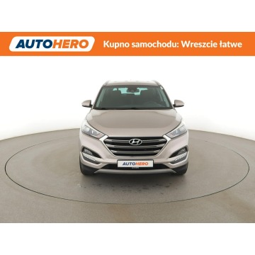 Hyundai Tucson  SUV 2016,  1.6 benzyna - Na sprzedaż za 53 500 zł - Warszawa - zdjęcie 11