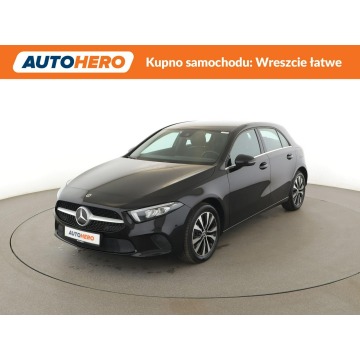 Mercedes A 250 - FV23 pHEV led automat virtual navi kamera pdc