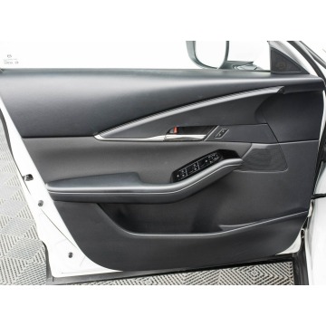 Mazda CX-30  SUV 2021,  2.0 benzyna, automat - Na sprzedaż za 95 850 zł - Gdańsk - zdjęcie 10