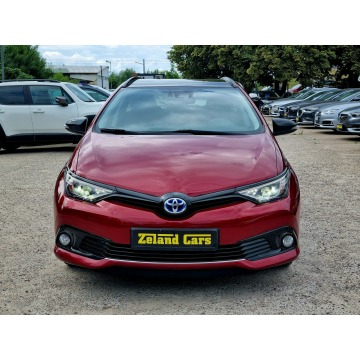 Toyota Auris  Kombi 2018,  1.8 hybryda, automat - Na sprzedaż za 51 900 zł - Szczecin - zdjęcie 2