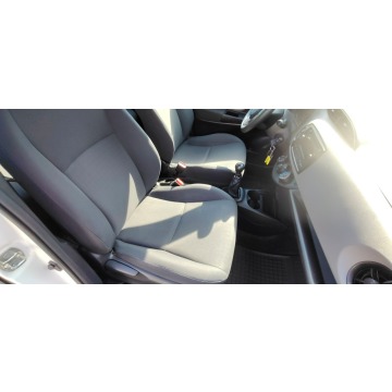 Toyota Yaris  Hatchback 2020,  1.5 benzyna - Na sprzedaż za 45 900 zł - Goczałkowice-Zdrój - zdjęcie 12