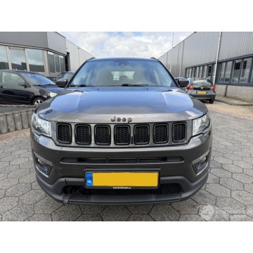 Jeep Compass  SUV 2019,  1.4 - Na sprzedaż za 49 800 zł - Malutkie - zdjęcie 2