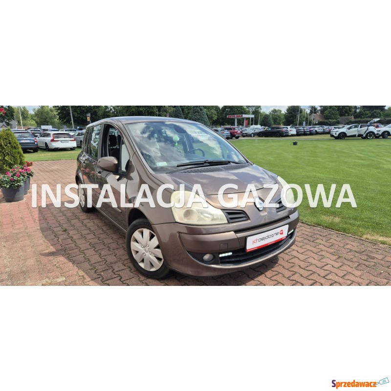 Renault   Hatchback 2011,  1.2 benzyna+LPG - Na sprzedaż za 17 800 zł - Paproć