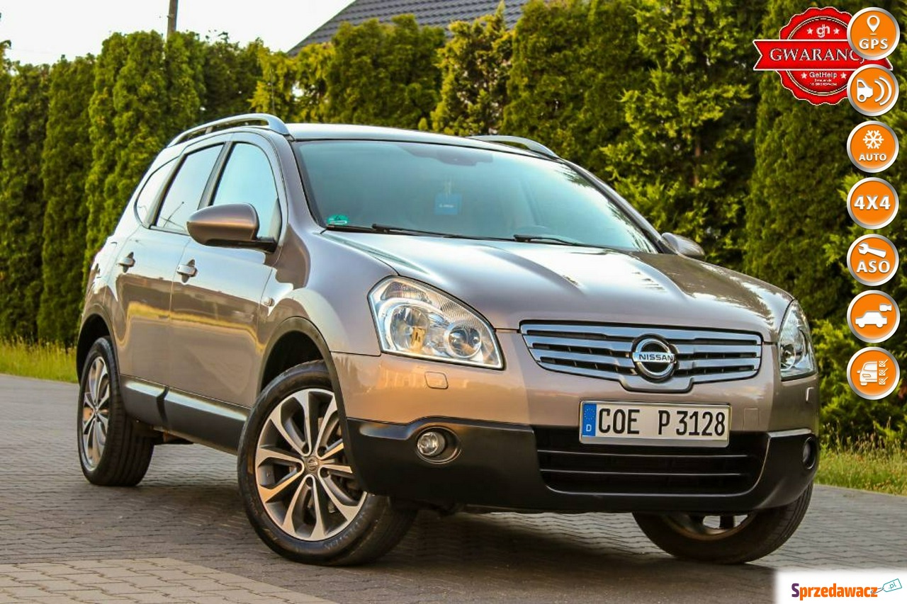 Nissan Qashqai+2 2010