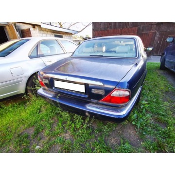 Jaguar XJ  Sedan/Limuzyna 2000,  4.0 benzyna, automat - Na sprzedaż za 5 900,00 zł - Warszawa - zdjęcie 5