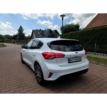 Ford Focus  Hatchback 2018,  1.5 diesel, automat - Na sprzedaż za 39 900 zł - Tychy - zdjęcie 4