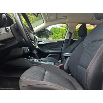 Ford Focus  Hatchback 2018,  1.5 diesel, automat - Na sprzedaż za 39 900 zł - Tychy - zdjęcie 8