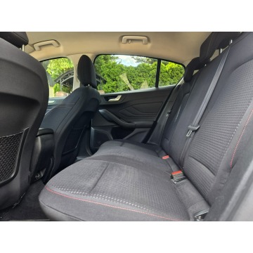 Ford Focus  Hatchback 2018,  1.5 diesel, automat - Na sprzedaż za 39 900 zł - Tychy - zdjęcie 12