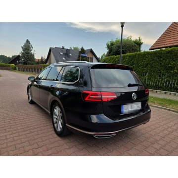 Volkswagen Passat  Kombi 2015,  2.0 diesel, automat - Na sprzedaż za 47 900 zł - Tychy - zdjęcie 4