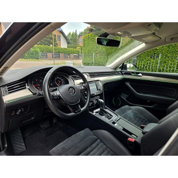 Volkswagen Passat  Kombi 2015,  2.0 diesel, automat - Na sprzedaż za 47 900 zł - Tychy - zdjęcie 9