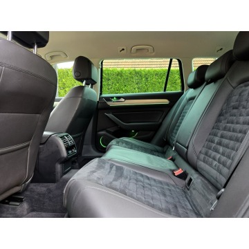 Volkswagen Passat  Kombi 2015,  2.0 diesel, automat - Na sprzedaż za 47 900 zł - Tychy - zdjęcie 12