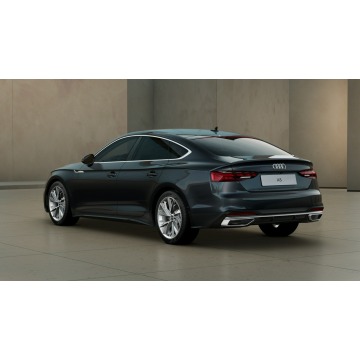 Audi A5  Liftback 2024,  2.0 diesel, automat - Na sprzedaż za 152 900 zł - Toruń - zdjęcie 2