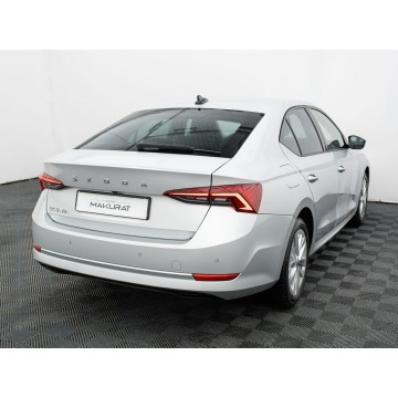 Skoda Octavia  Sedan/Limuzyna 2022,  1.5 benzyna - Na sprzedaż za 64 700 zł - Gdańsk - zdjęcie 5