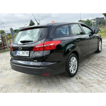 Ford Focus  Kombi 2015,  1.0 benzyna - Na sprzedaż za 17 900 zł - Knurów - zdjęcie 6