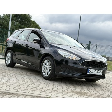 Ford Focus  Kombi 2015,  1.0 benzyna - Na sprzedaż za 17 900 zł - Knurów - zdjęcie 8