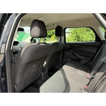 Ford Focus  Kombi 2015,  1.0 benzyna - Na sprzedaż za 17 900 zł - Knurów - zdjęcie 10