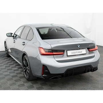 BMW Seria 3  Sedan/Limuzyna 2024,  3.0 benzyna, automat - Na sprzedaż za 269 850 zł - Gdynia - zdjęcie 4