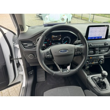 Ford Focus  Kombi 2021,  2.0 diesel - Na sprzedaż za 46 900 zł - Sierakowice - zdjęcie 12