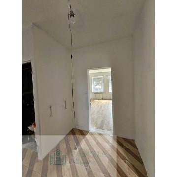 Sprzedam dom Radomsko - ,  pow.  70 m2,  działka:   445 m2 - zdjęcie 8