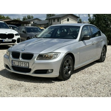 BMW Seria 3  Sedan/Limuzyna 2009,  2.0 diesel - Na sprzedaż za 17 900 zł - Pęcice - zdjęcie 3