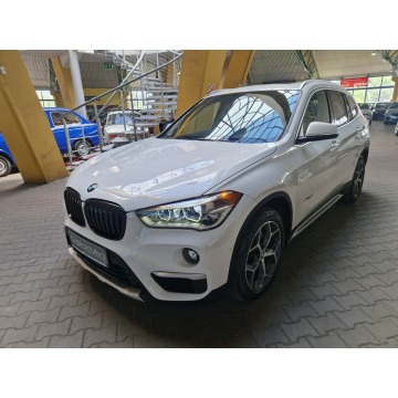 BMW X1  SUV 2016,  2.0 benzyna, automat - Na sprzedaż za 69 900 zł - Mysłowice - zdjęcie 5